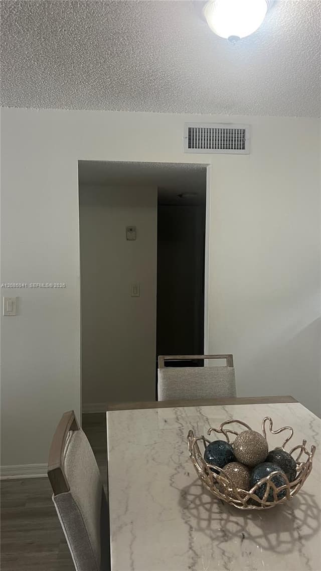 1480 W 46th St # 210, Hialeah FL 33012 - Hialeah, FL - Photo 7
