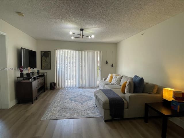 2009 SE 10th Ave # 303, Fort Lauderdale FL 33316 - Fort Lauderdale, FL - Photo 3