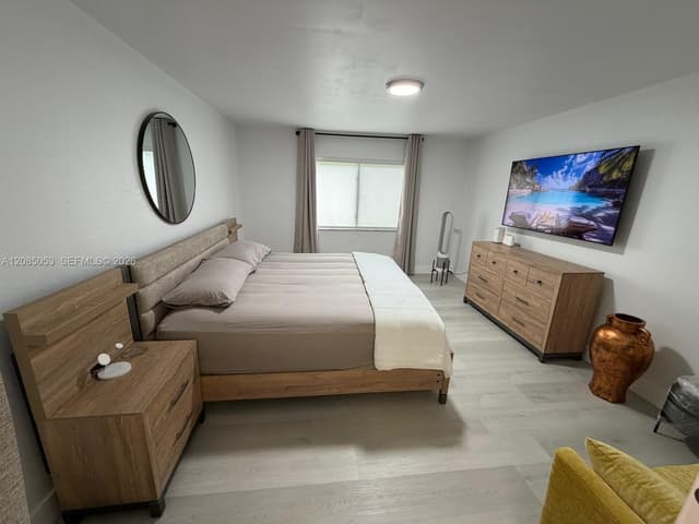 331 Lakeview Dr # 101, Weston FL 33326 - Weston, FL - Photo 5