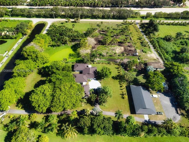 3351 SW 132nd Ave, Miramar FL 33027 - Miramar, FL - Photo 2