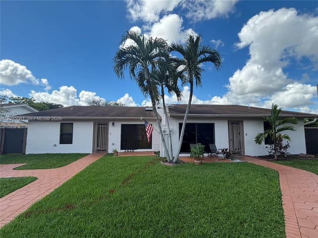 2428 SW 109th Ct, Miami FL 33165 - Miami, FL - Photo 2