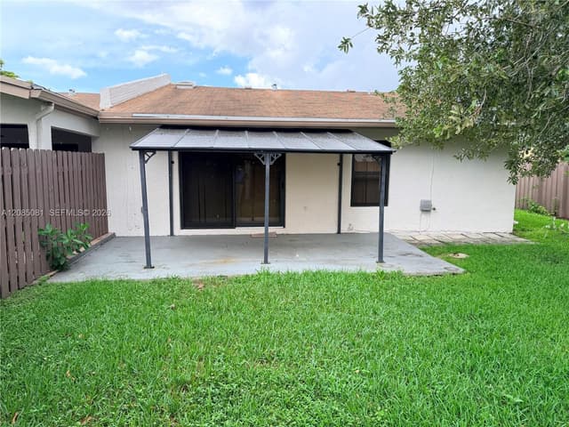 2428 SW 109th Ct, Miami FL 33165 - Miami, FL - Photo 5