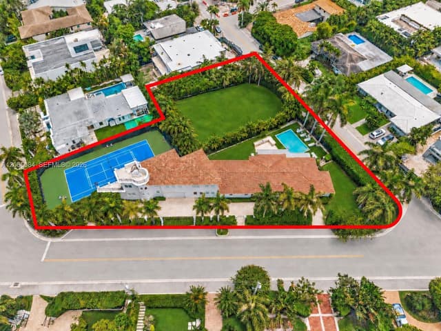 10031 W Broadview Dr, Bay Harbor Islands FL 33154 - Bay Harbor Islands, FL - Photo 2