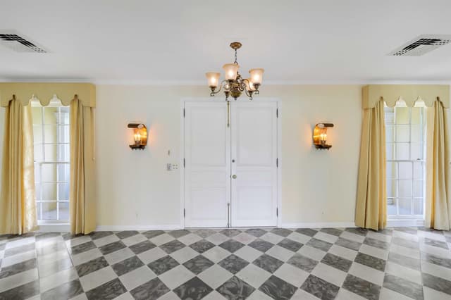 8 COUNTRY Road W, FL 33436 - Photo 4