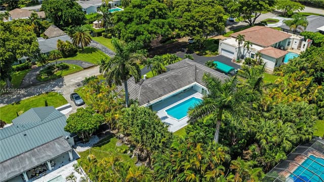 15305 SW 78th Ct, Palmetto Bay FL 33157 - Palmetto Bay, FL - Photo 4