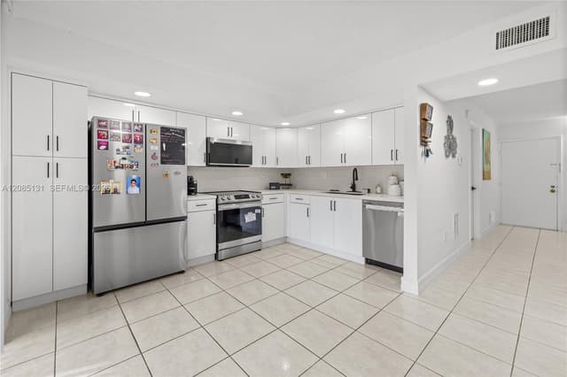8400 SW 133rd Ave Rd # 107, Miami FL 33183 - Miami, FL - Photo 3