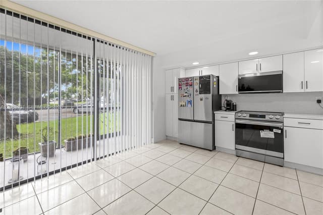 8400 SW 133rd Ave Rd # 107, Miami FL 33183 - Miami, FL - Photo 4