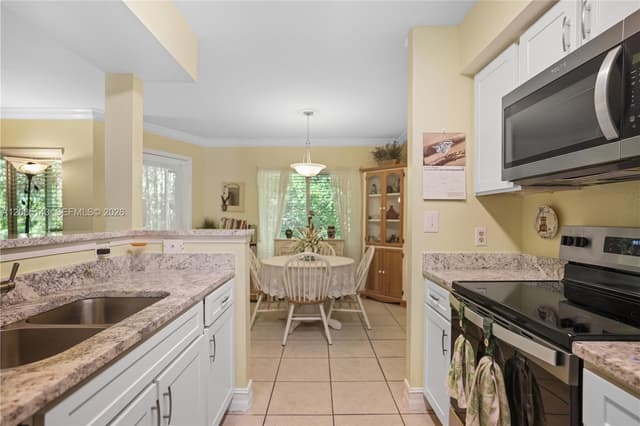 2440 NW 33rd St # 1803, Oakland Park FL 33309 - Oakland Park, FL - Photo 3
