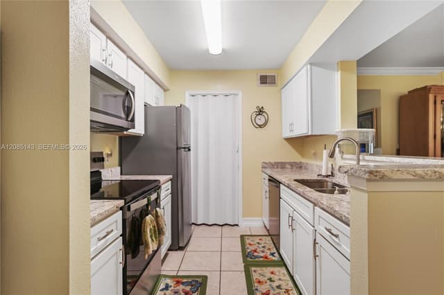 2440 NW 33rd St # 1803, Oakland Park FL 33309 - Oakland Park, FL - Photo 4