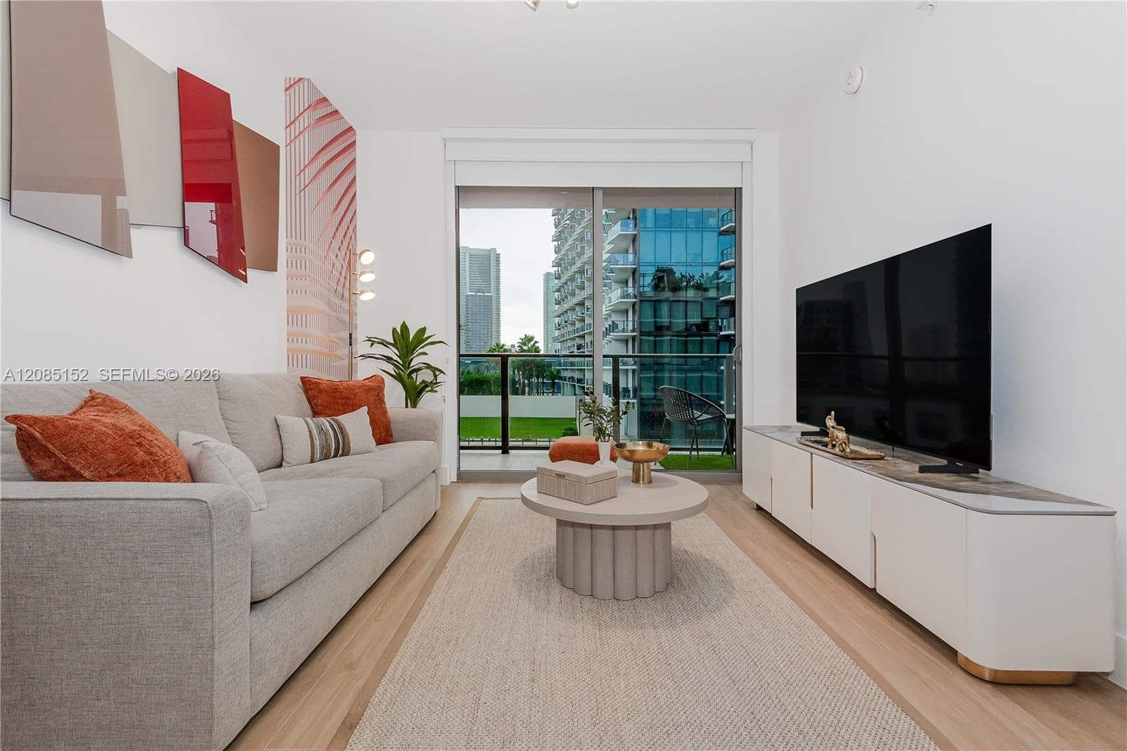 90 NE 32nd St # 808, Miami FL 33127