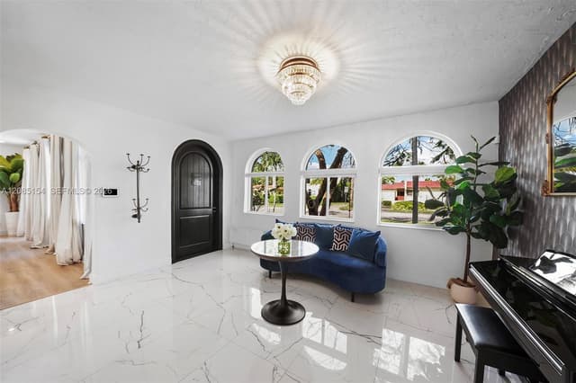 5237 La Gorce Drive, Miami Beach FL 33140 - Miami Beach, FL - Photo 3