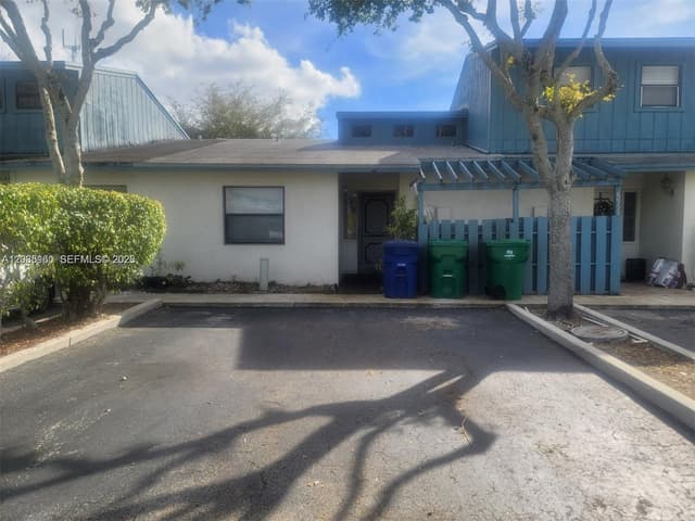 6948 SW 36th Ct # Z, Miramar FL 33023 - Miramar, FL - Photo 2