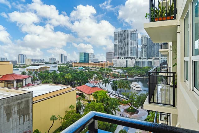 610 W Las Olas Boulevard # 1114N, Fort Lauderdale FL 33312 - Fort Lauderdale, FL - Photo 2
