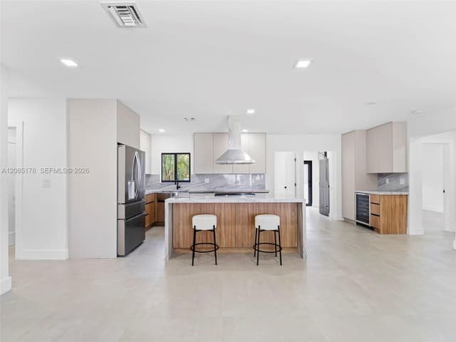 610 NE 164th Ter, Miami FL 33162 - Miami, FL - Photo 6