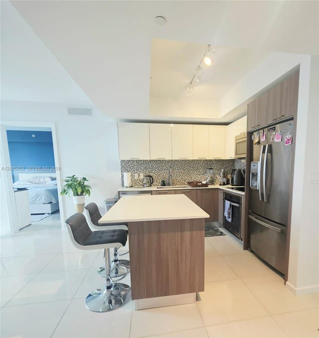 5252 NW 85th Ave # 809, Doral FL 33166 - Doral, FL - Photo 4