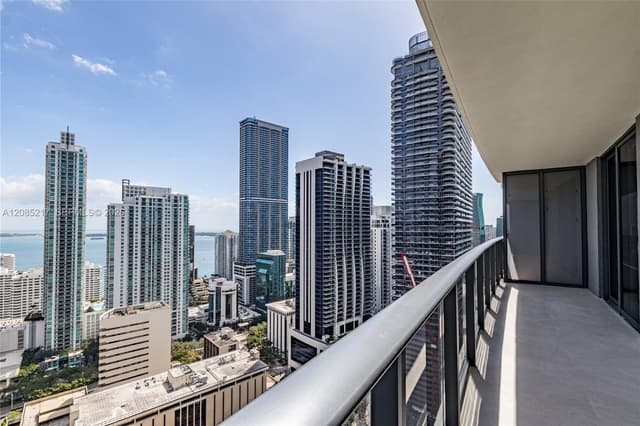 45 SW 9th St # 3302, Miami FL 33130 - Miami, FL - Photo 3