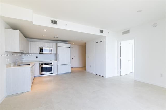 45 SW 9th St # 3302, Miami FL 33130 - Miami, FL - Photo 5