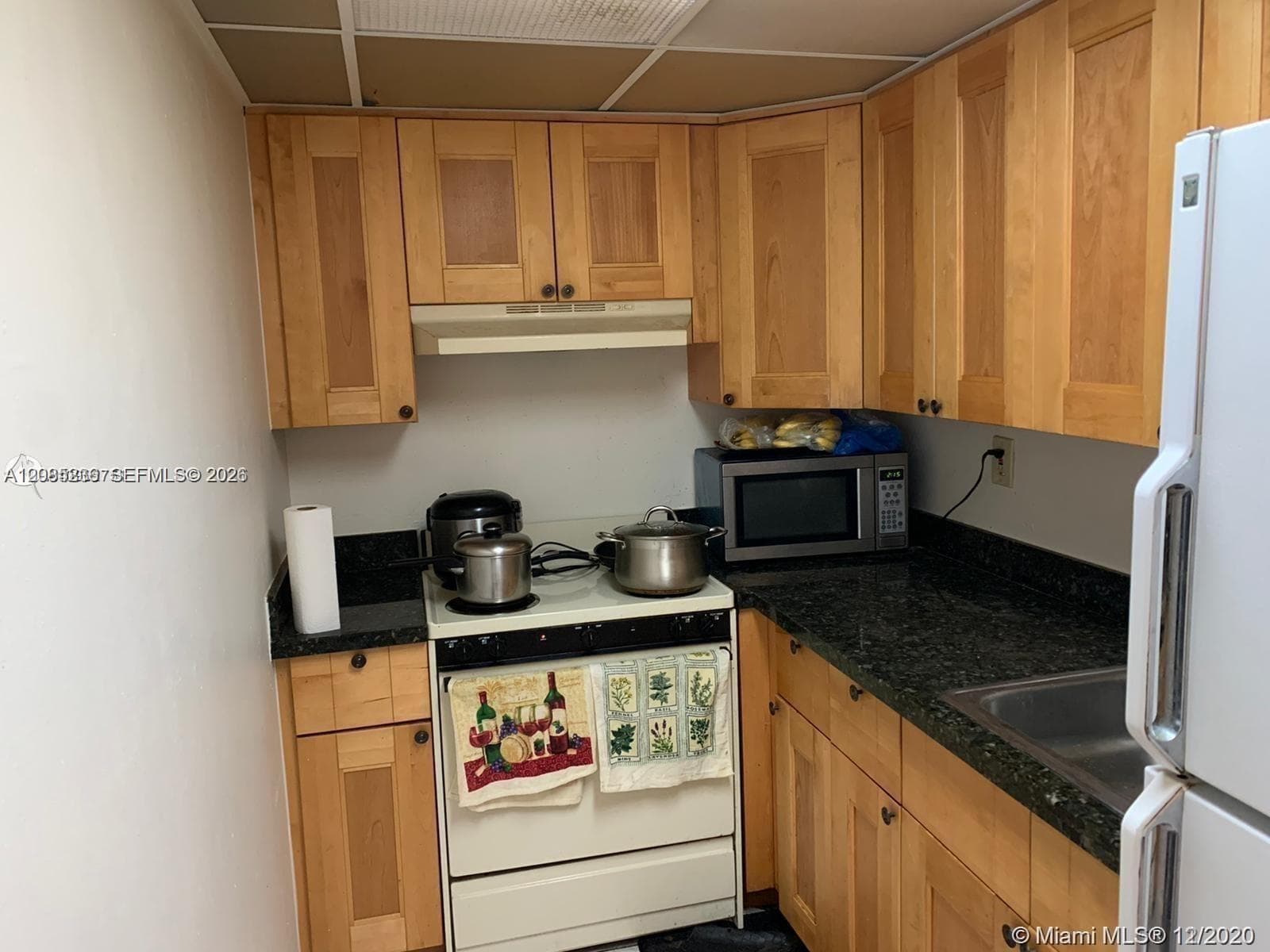 4725 NW 7th St # 3, Miami FL 33126 - Miami, FL - Photo 1