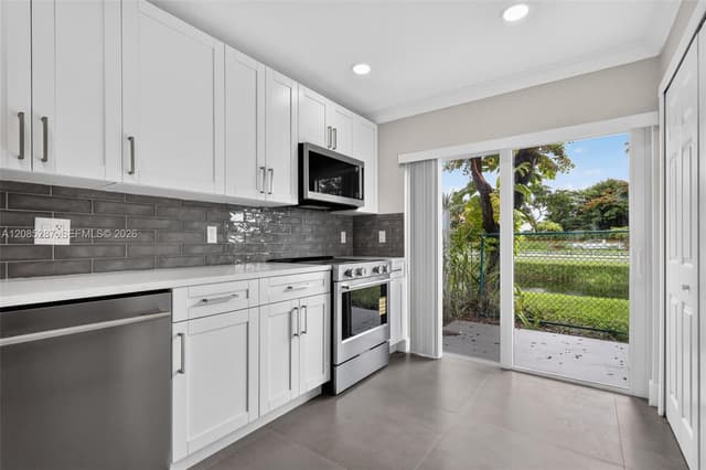 5775 NW 109th Ave # 13, Doral FL 33178 - Doral, FL - Photo 3