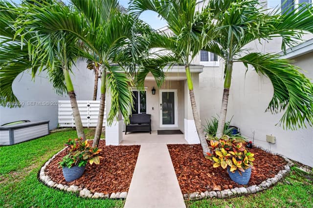 13746 SW 145th St, Miami FL 33186 - Miami, FL - Photo 3