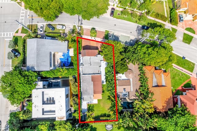 3719 Sheridan Ave, Miami Beach FL 33140 - Miami Beach, FL - Photo 2