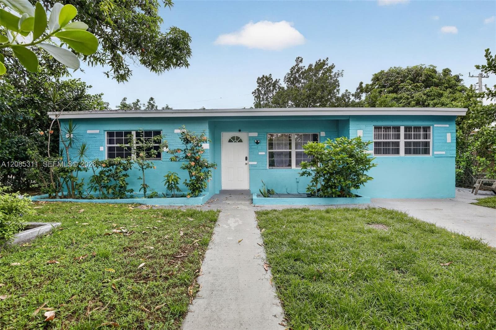 6238 Hayes St, Hollywood FL 33024 - Hollywood, FL - Photo 1