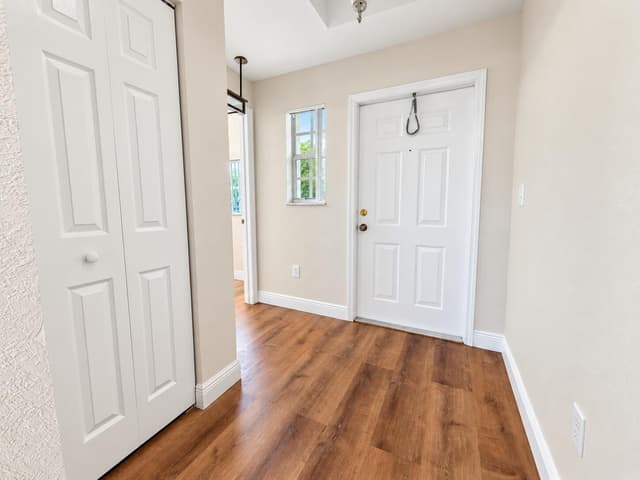 4114 EMERALD Vista, Lake Worth FL 33461 - Lake Worth, FL - Photo 2
