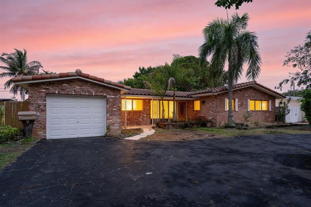 916 SE 12TH Avenue, Deerfield Beach FL 33441 - Deerfield Beach, FL - Photo 3