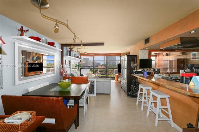 200 Leslie Dr # 724, Hallandale Beach FL 33009 - Hallandale Beach, FL - Photo 6