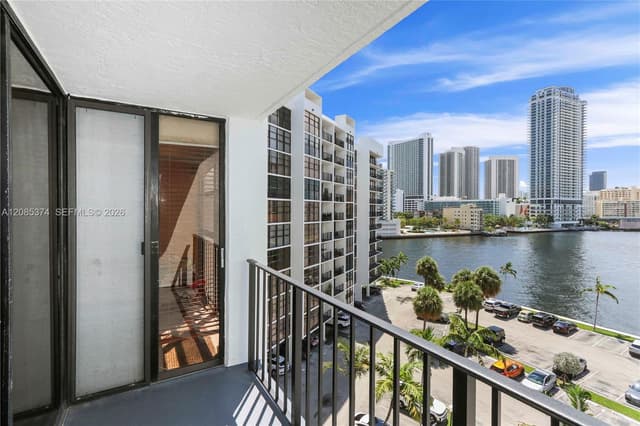 200 Leslie Dr # 724, Hallandale Beach FL 33009 - Hallandale Beach, FL - Photo 3