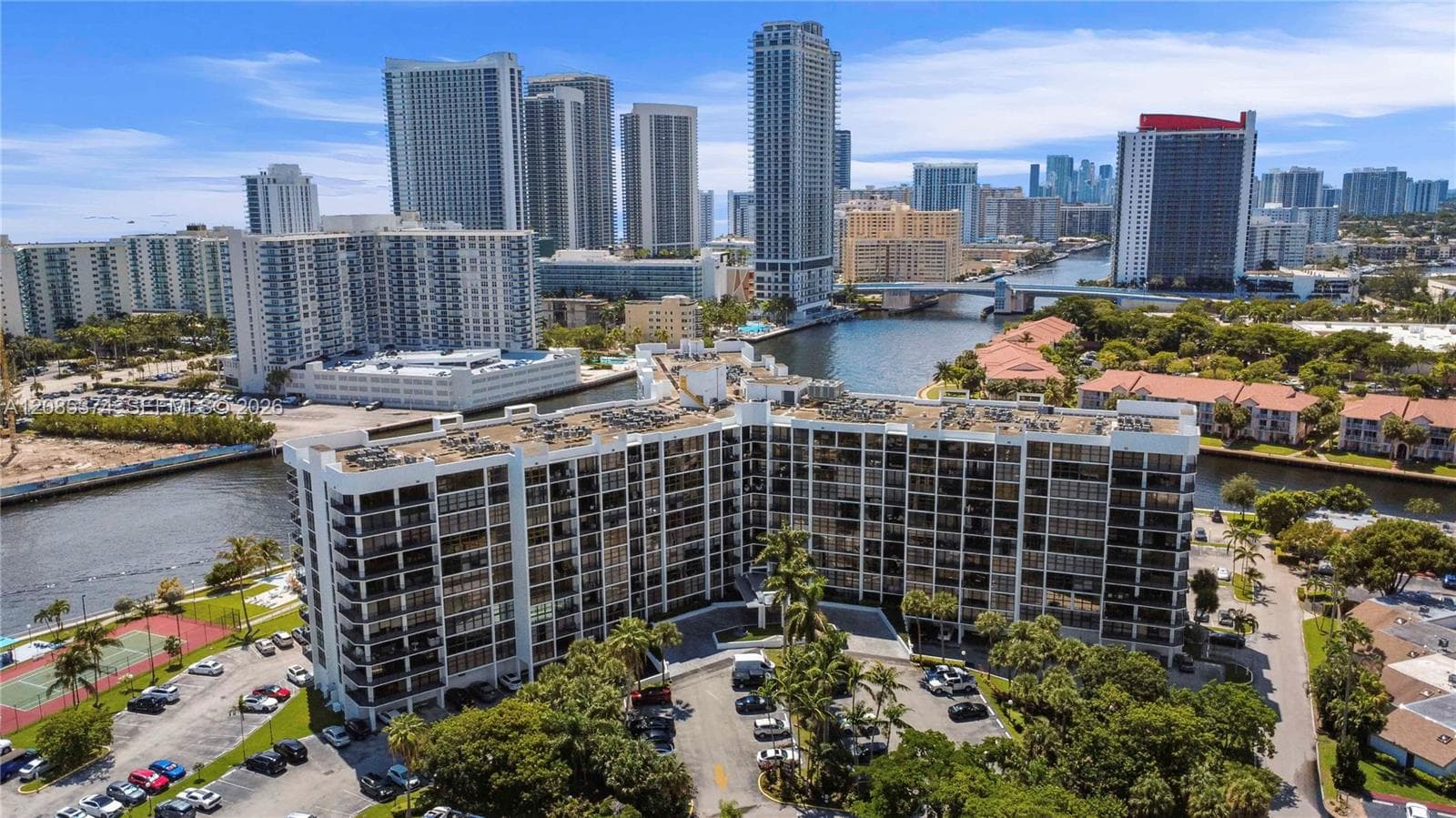 200 Leslie Dr # 724, Hallandale Beach FL 33009 - Hallandale Beach, FL - Photo 1