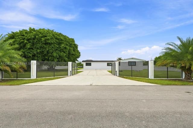 100 NW 120th Ave, Miami FL 33182 - Miami, FL - Photo 2