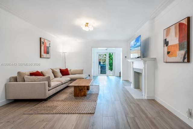 719 W 51st St, Miami Beach FL 33140 - Miami Beach, FL - Photo 3
