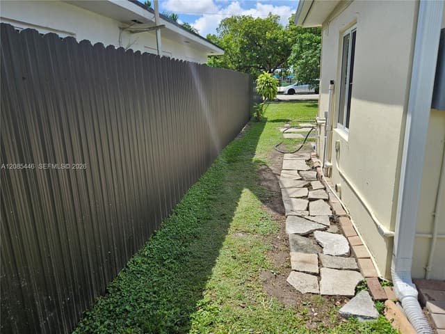 145 SW 60th Ct, Miami FL 33144 - Miami, FL - Photo 6
