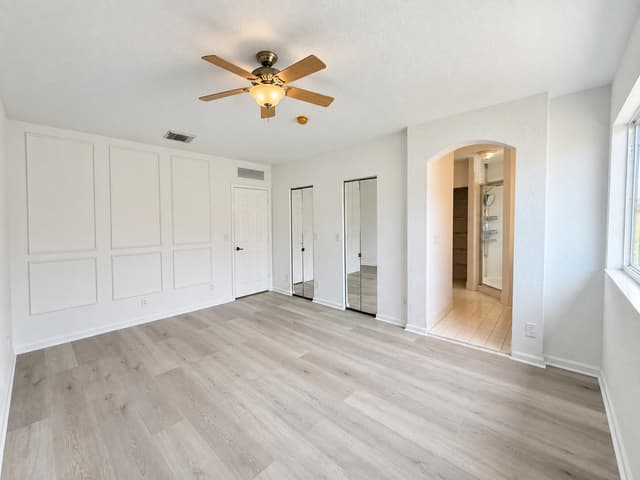2145 Oakmont Drive, Riviera Beach FL 33404 - Riviera Beach, FL - Photo 6