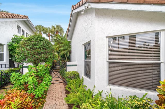 2281 NW 62ND Drive, Boca Raton FL 33496 - Boca Raton, FL - Photo 3