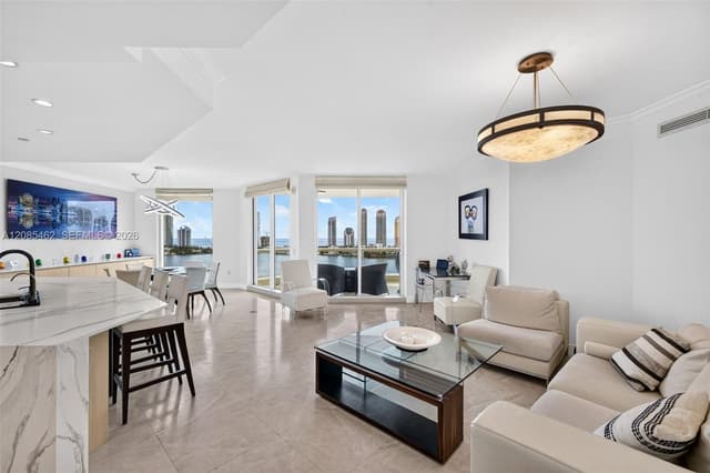 6000 Island Blvd # 2104, Aventura FL 33160 - Aventura, FL - Photo 4