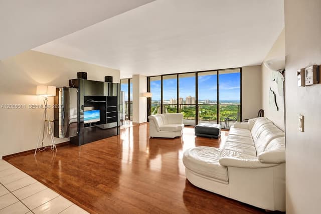 19500 Turnberry Way # 23C, Aventura FL 33180 - Aventura, FL - Photo 4