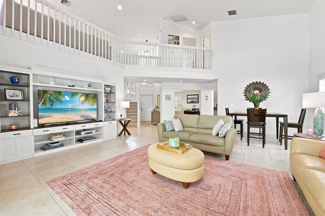2576 LA CRISTAL Circle, Palm Beach Gardens FL 33410 - Palm Beach Gardens, FL - Photo 5