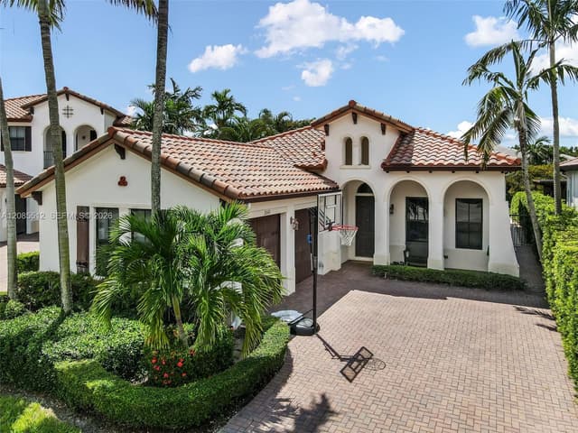 2660 NW 84th Way, Cooper City FL 33024 - Cooper City, FL - Photo 2