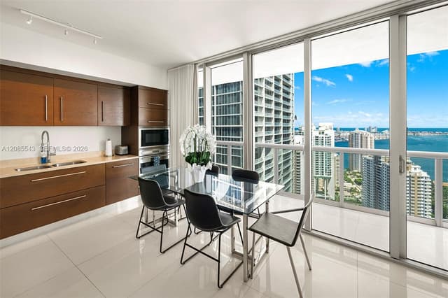 485 Brickell Ave # 4410, Miami FL 33131 - Miami, FL - Photo 5