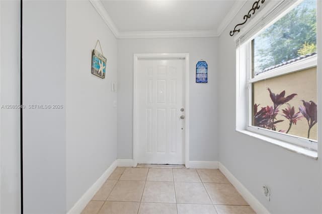4258 NW 1st Dr, Deerfield Beach FL 33442 - Deerfield Beach, FL - Photo 3
