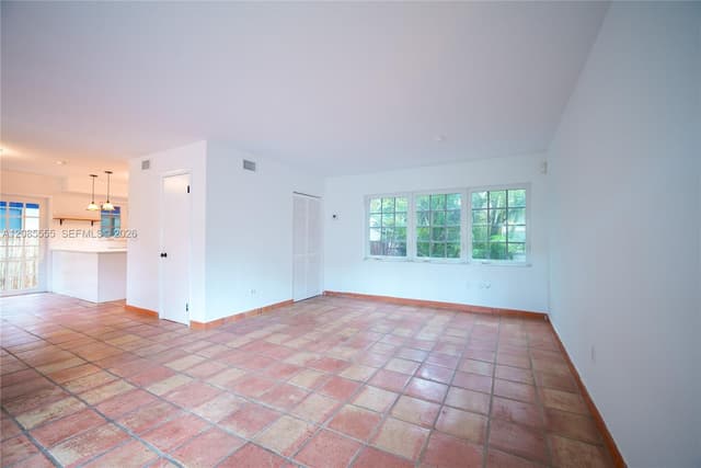 1114 Columbus Blvd, Coral Gables FL 33134 - Coral Gables, FL - Photo 3