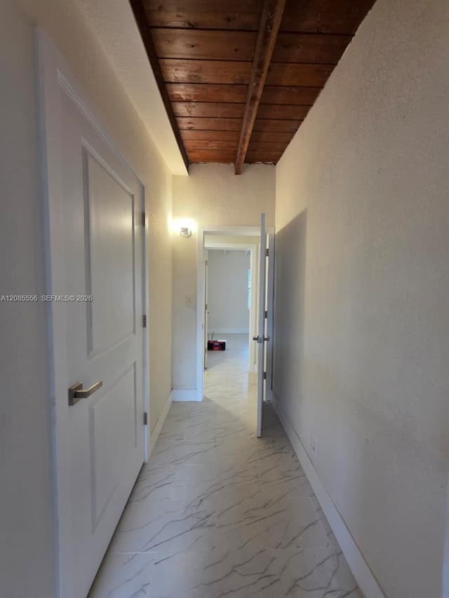 1589 NW 4th Ave, Pompano Beach FL 33060 - Pompano Beach, FL - Photo 4