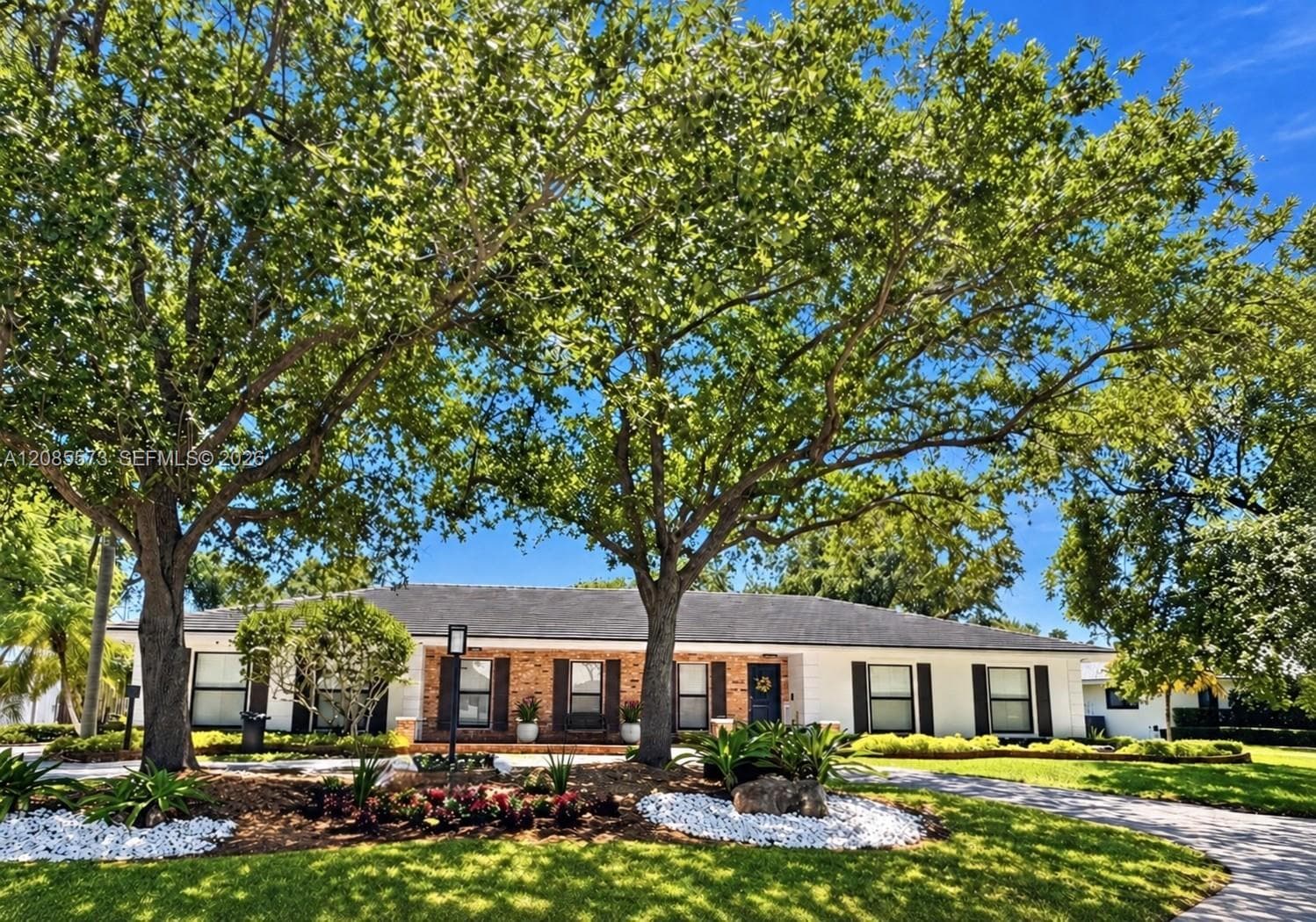 7440 SW 174th St, Palmetto Bay FL 33157