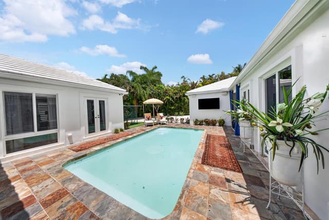 714 S Atlantic Drive, Lantana FL 33462 - Lantana, FL - Photo 5