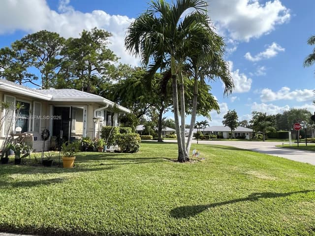 176 Cape Cod Circle # 0, Lake Worth FL 33467 - Lake Worth, FL - Photo 3