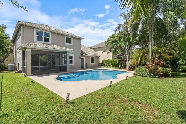 8501 PORTOBELLO Lane, Palm Beach Gardens FL 33418 - Palm Beach Gardens, FL - Photo 4