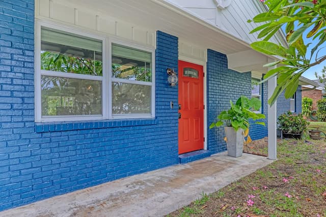 1707 E TERRACE Drive, FL 33460 - Photo 5