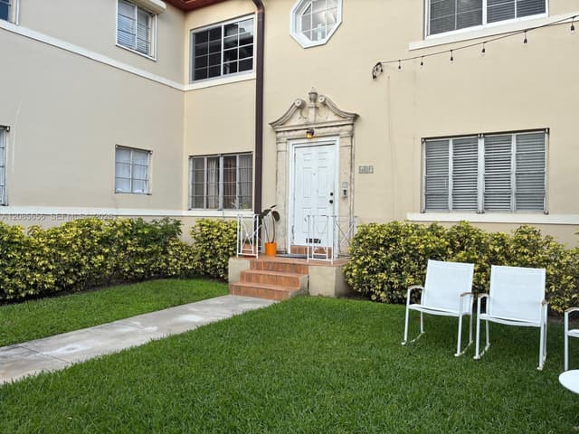 689 NE 92nd St # 11G, Miami Shores FL 33138 - Miami Shores, FL - Photo 2